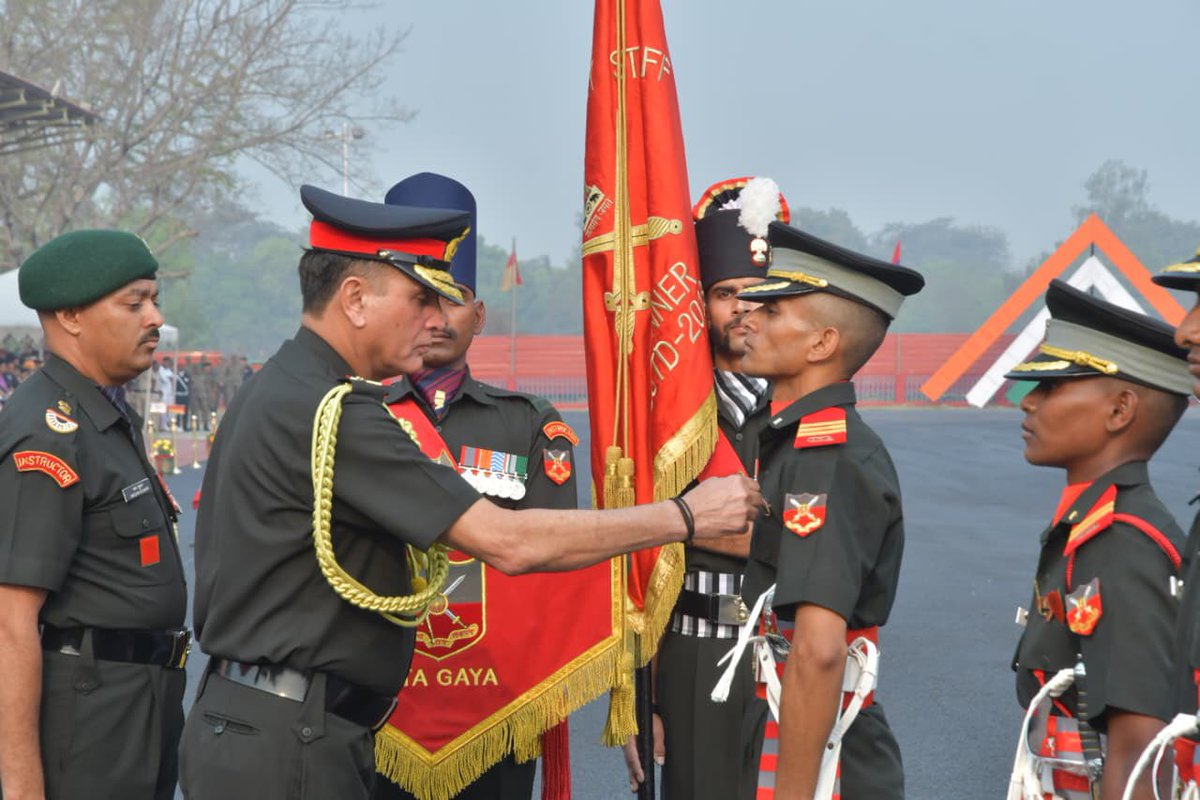 IaSouthern's tweet image. Lt Gen Dhiraj Seth, PVSM, UYSM, AVSM, General Officer Commanding-in-Chief #SouthernCommand, reviewed the Winter Term Passing Out Parade at Officers Training Academy (#OTA), #Gaya on 07 Mar 2026, where 253 Officer Cadets of SSC(Tech) Men-64 and 28 Officer Cadets of SSC(Tech)