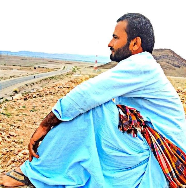 Wahab Ghani from Naal, Khuzdar, a graduate of Punjab University, was reportedly abducted by security forces from Faisal Town, Lahore, last night. His whereabouts remain unknown.

We demand immediate his safe release ..

#ReleaseWahabGhani