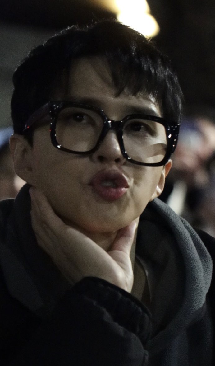 아카민 tweet media