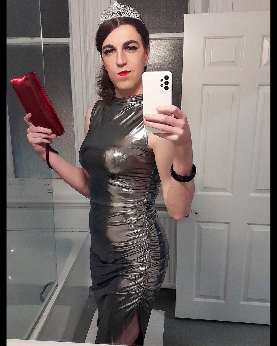 🇮🇪 Michelle Díaz 👠💋 tweet media