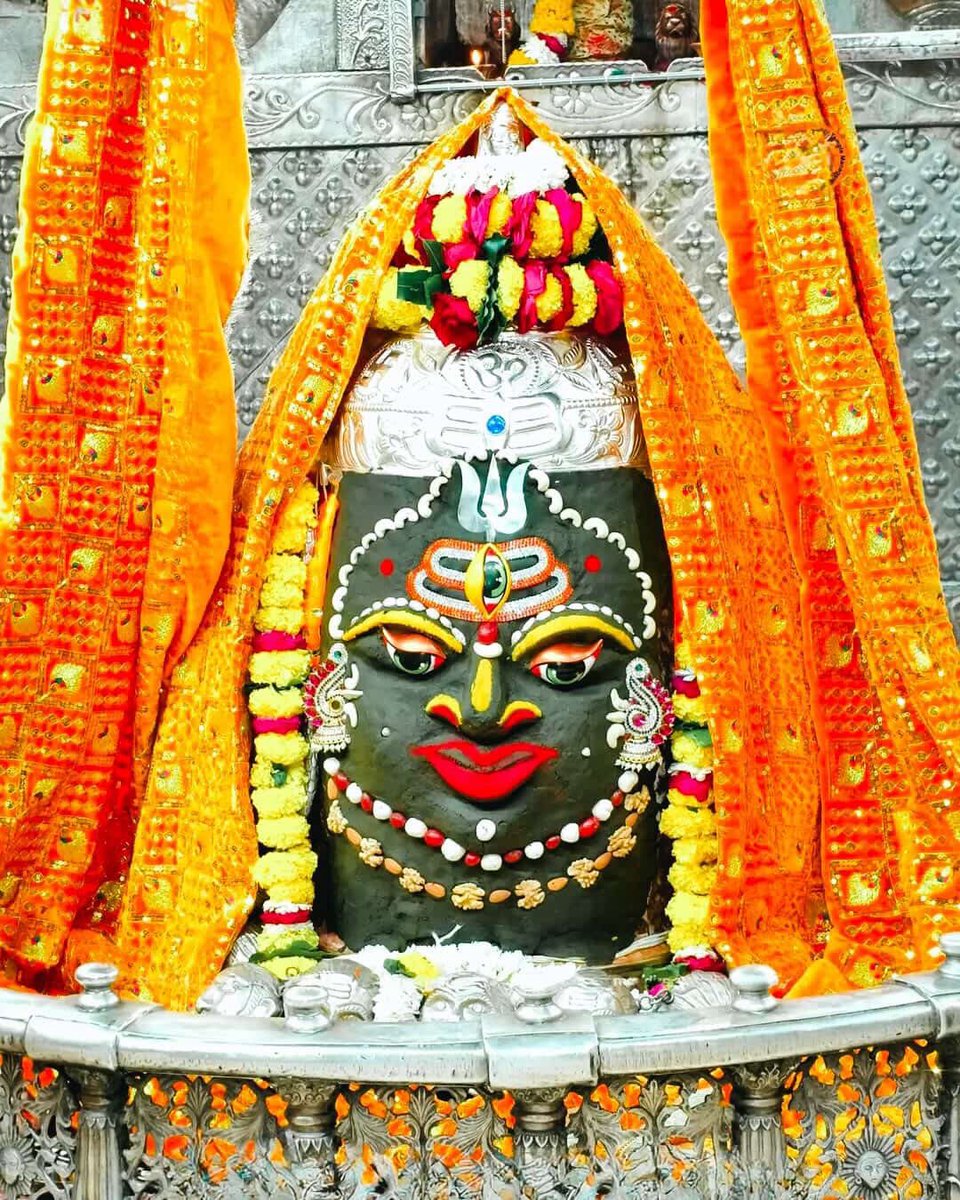 12Jyotirling's tweet photo. श्री महाकालेश्वर संध्या आरती दर्शन | 07.03.2026

Shri Mahakaleshwar Sandhya Aarti Darshan | 07.03.2026 https://t.co/aRUu9PpBKJ