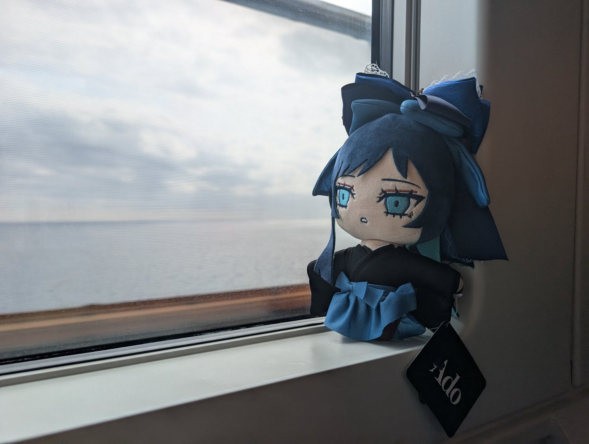 1024_Love_'s tweet photo. あどちゃんと旅行〜！
海綺麗だね〜(*´˘`*) https://t.co/YEOraOxDtw