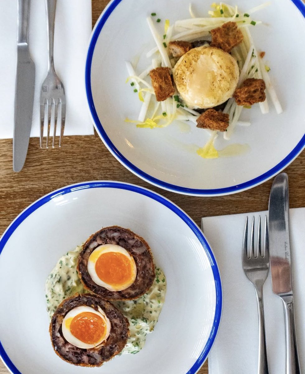 The White Horse Pub tweet media