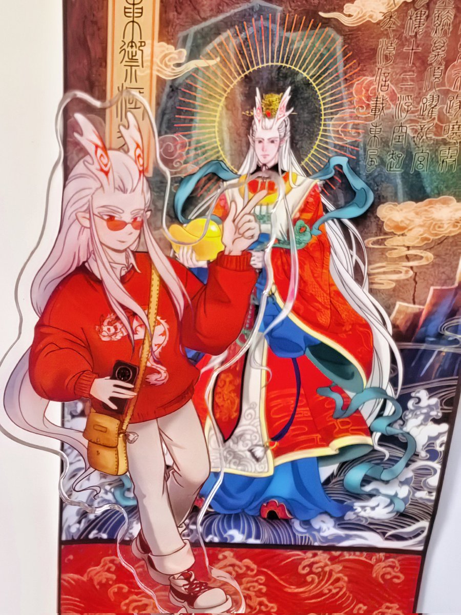 cyanwinds's tweet photo. 光光：简单介绍一下，这是我工作时的样子
接下来介绍三位室友，房东的长公主提莫，二儿子蘑菇和小儿子三宝~
#敖光 #Aoguang #哪吒之魔童闹海 #玄凤鹦鹉 #Cockatiel https://t.co/83UJOXQQHl