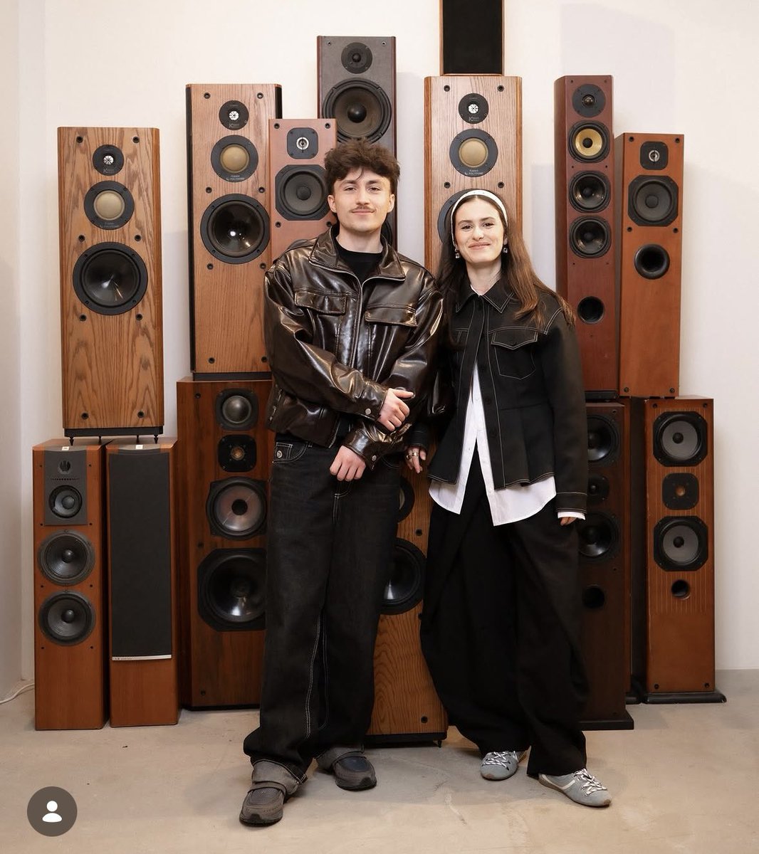 Jeannéo tweet media