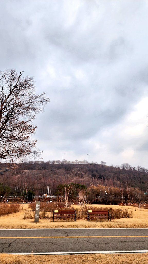 ๋ฌ๋น๐ tweet media