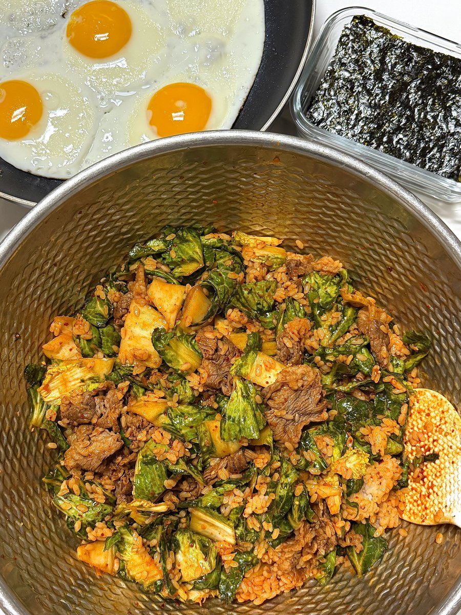 침고임 tweet media