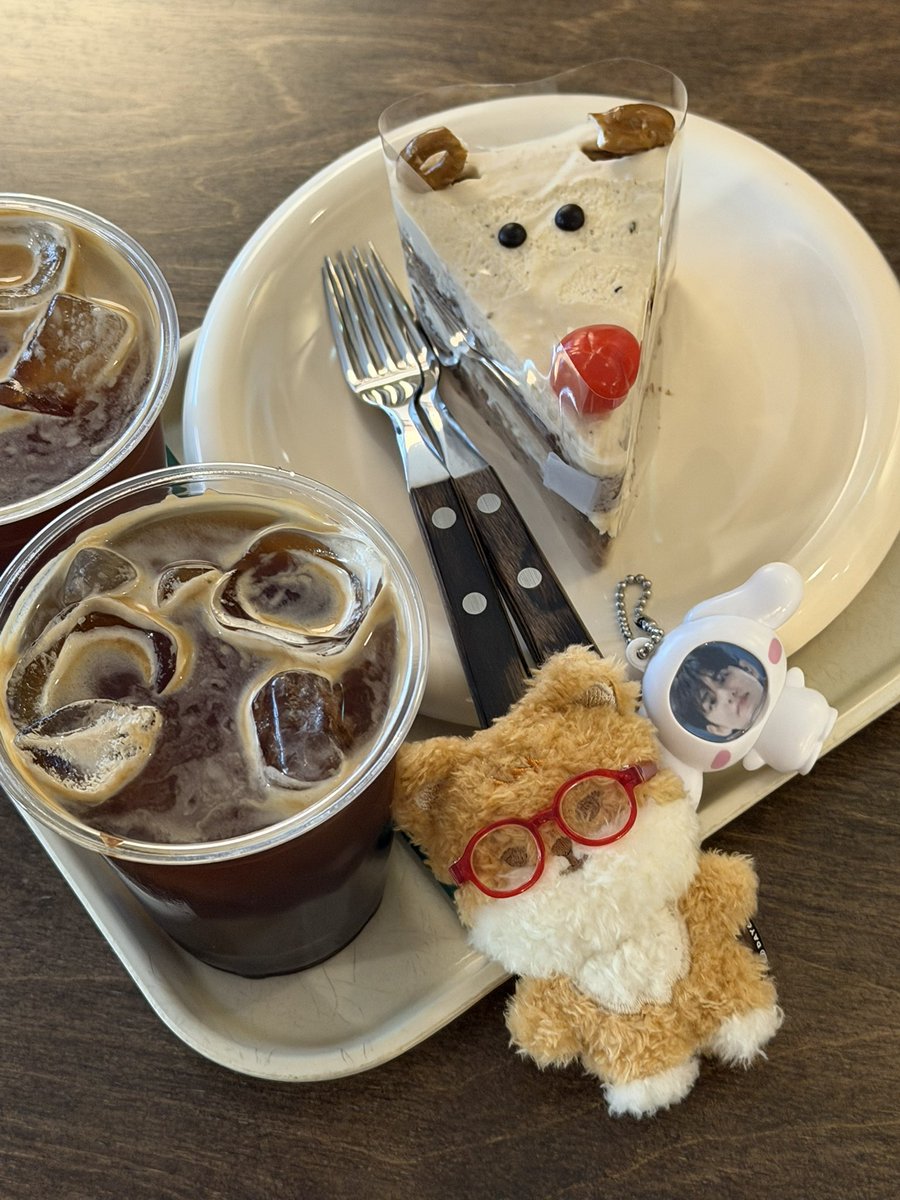 귀요미랑 데이트 중_🤍