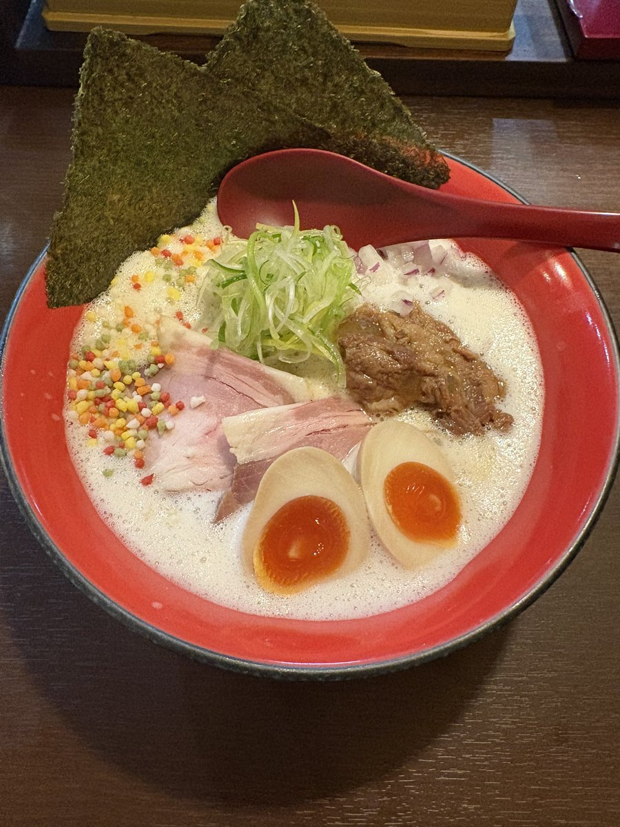 ふわふわパンツ tweet media