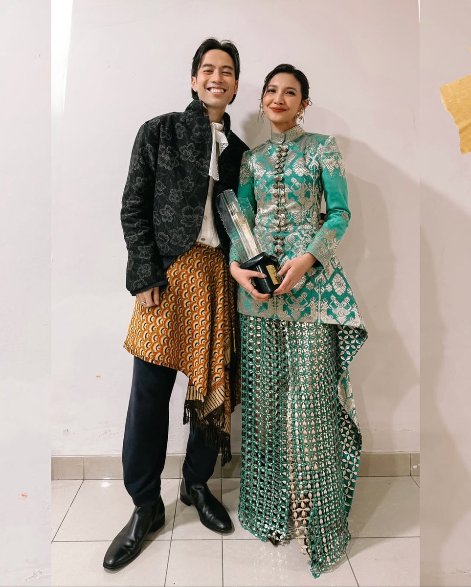 Inna lilahi wa inna ilaihi Raji'un. Vidi Aldiano meninggal dunia di usia 35 tahun setelah 6 tahun berjuang melawan kankernya.

Semoga segala amalnya diterima dan Sheila Dara beserta seluruh yang ditinggalkan ditabahkan hatinya.