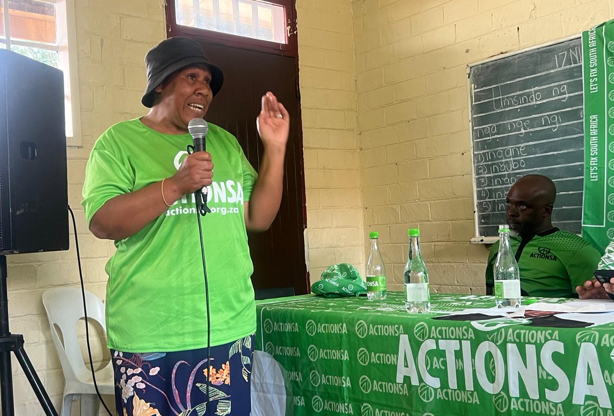 actionsajhbcoms's tweet photo. [HAPPENING NOW] Residents engage in a Questions &amp; Comments session on #OperationFixJoburg led by @Action4SA Joburg Regional Secretary Lebo Mokoka as we close a successful #JoburgMayoralCampaignTour in Ward 30, Orlando East. Real engagement. Real solutions.

#MashabaForMayor https://t.co/EHfIJT9e0v