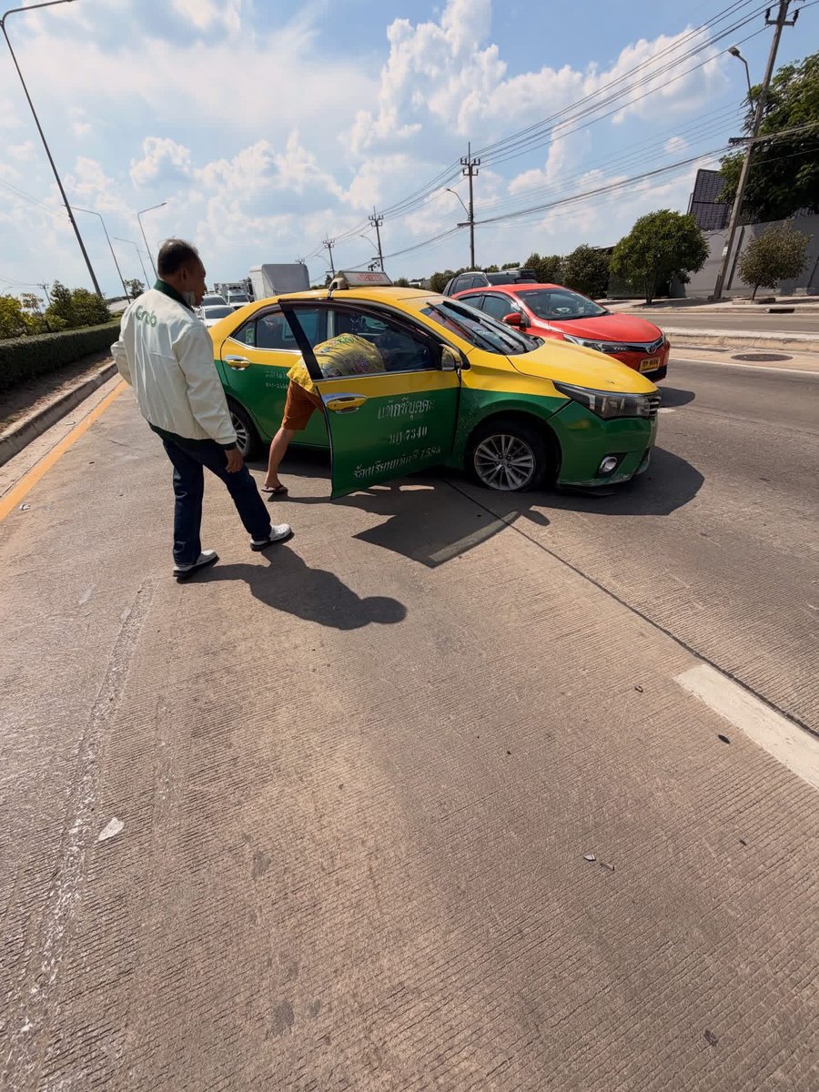 ฉันเล่าแล้วเธอห้ามบอกใครนะ tweet media