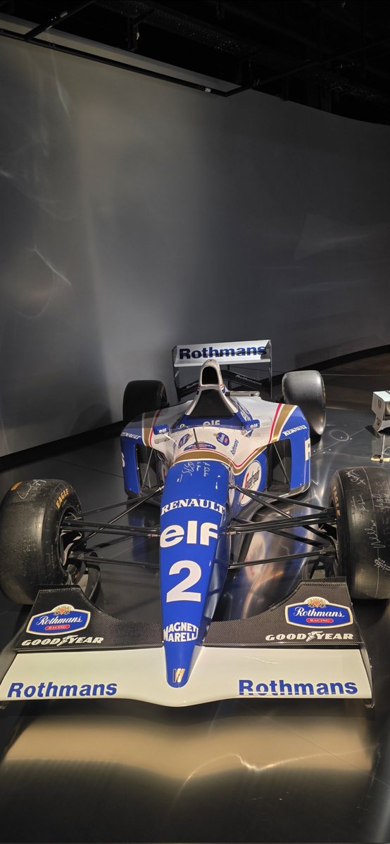 Darling 🌸 (ger/eng Vtuber) tweet media