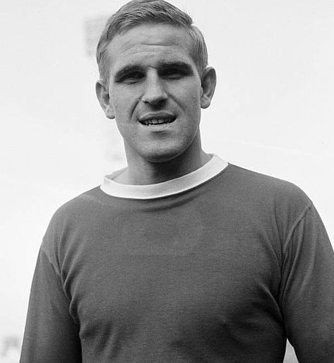 Unitedfans2023's tweet photo. Graham Moore (1941-2016) 
The Welsh international Graham Moore was born on this day in 1941. 
Manchester United (1963-1964) 
#GrahamMoore #MUFC https://t.co/bm0cMjzSDi
