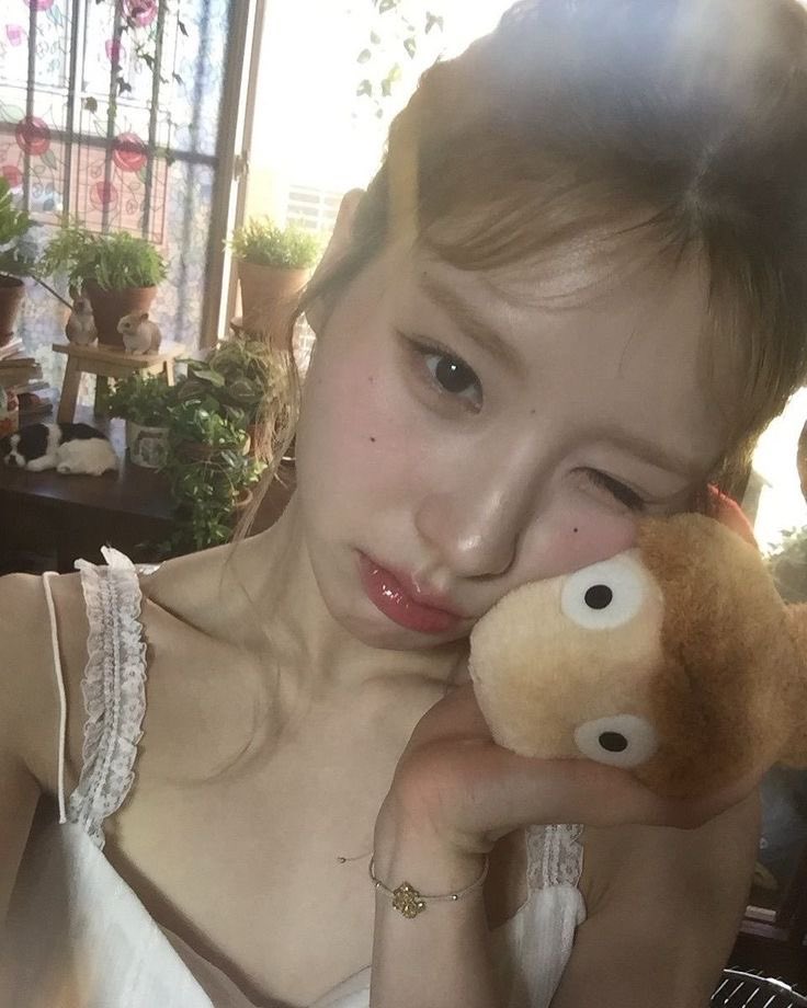 heejin 🍇 tweet media
