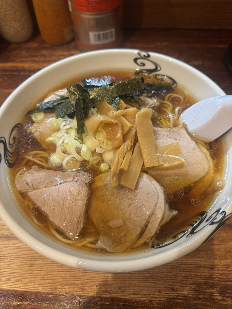 deAth_519's tweet photo. 26/3/4 阿波家 (104)
ニュータッチャンらーめん(醤油)
🤩🤩 https://t.co/O2tJvM0jAh