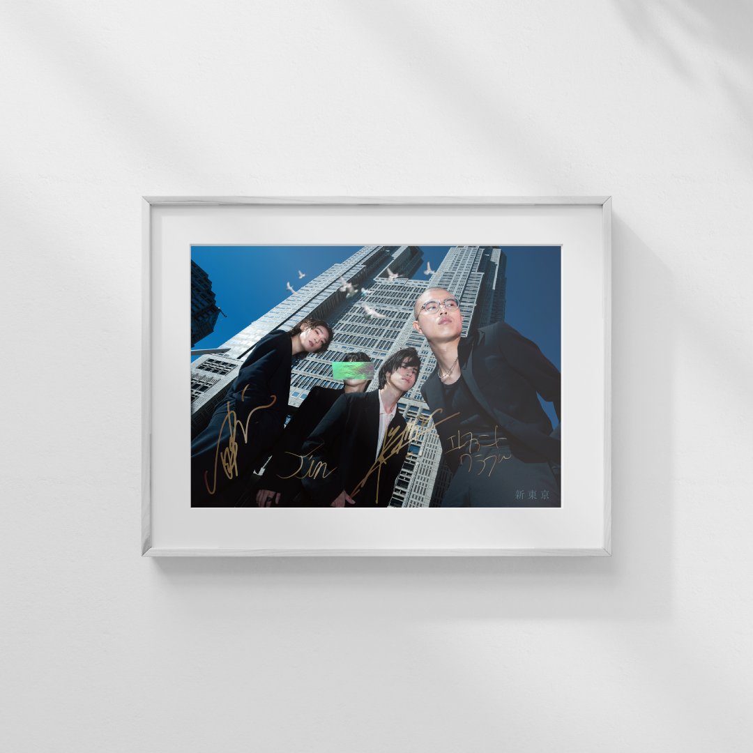 新グッズ解禁 & 先行販売開始】 ≪数量限定≫ Signed Official Photo