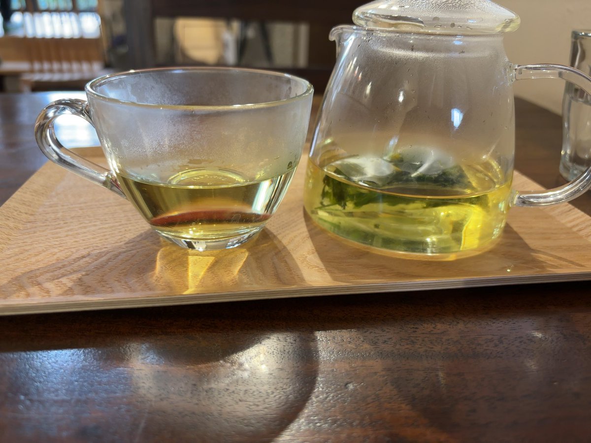 無理矢理良い日にしてきた
（行きたかったカフェ行って雑貨屋見て図書館行って美味しいご飯食べてきた）