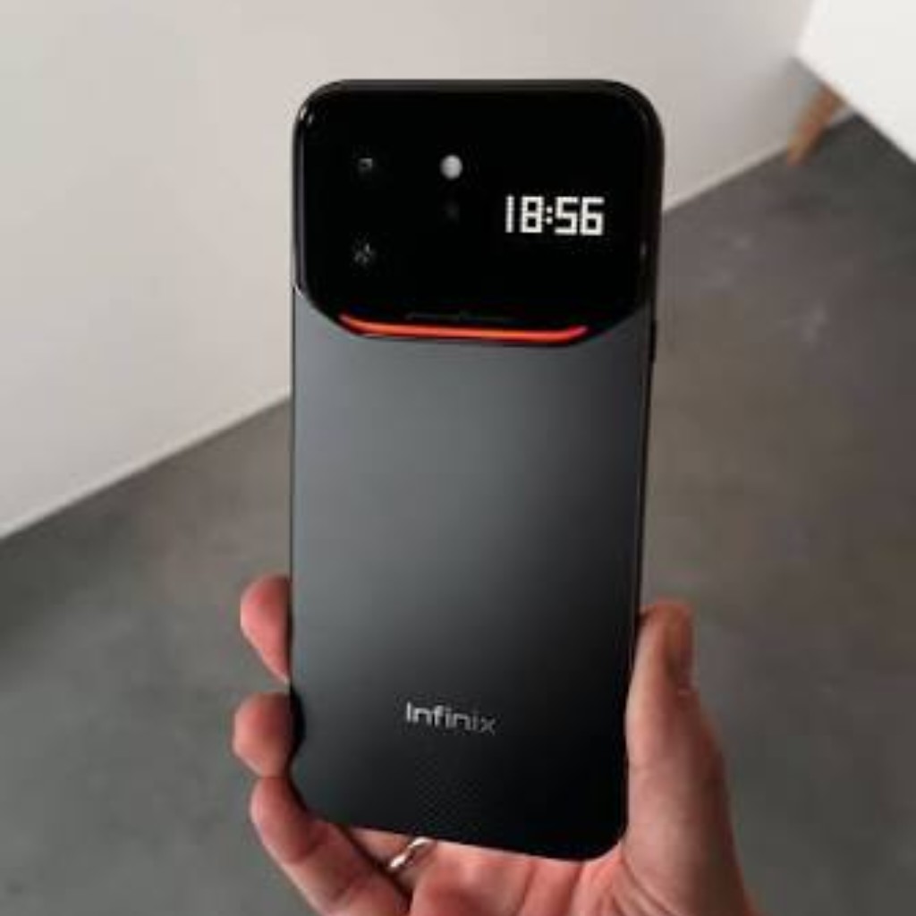 drbeel_techno's tweet image. #Infinix
اعلنت إنفينيكس عن أنيقها الجديد #InfinixNote60Ultra بشاشة خلفية و :
- شاشة 6.78 بوصة OLED 1.5K 144Hz 4500nits Ultra HDR
- كاميرات:
- 200MP 1/1.4” Samsung HPE 2x lossless zoom
- 50MP periscope JN5 3.5x magnification 7x
- 8MP 112° ultra-wide
- كاميرا أمامية 32MP
- بطارية