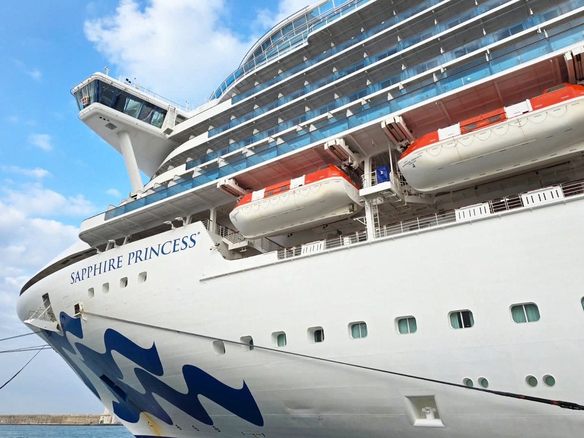 Cruising with Matthew tweet media