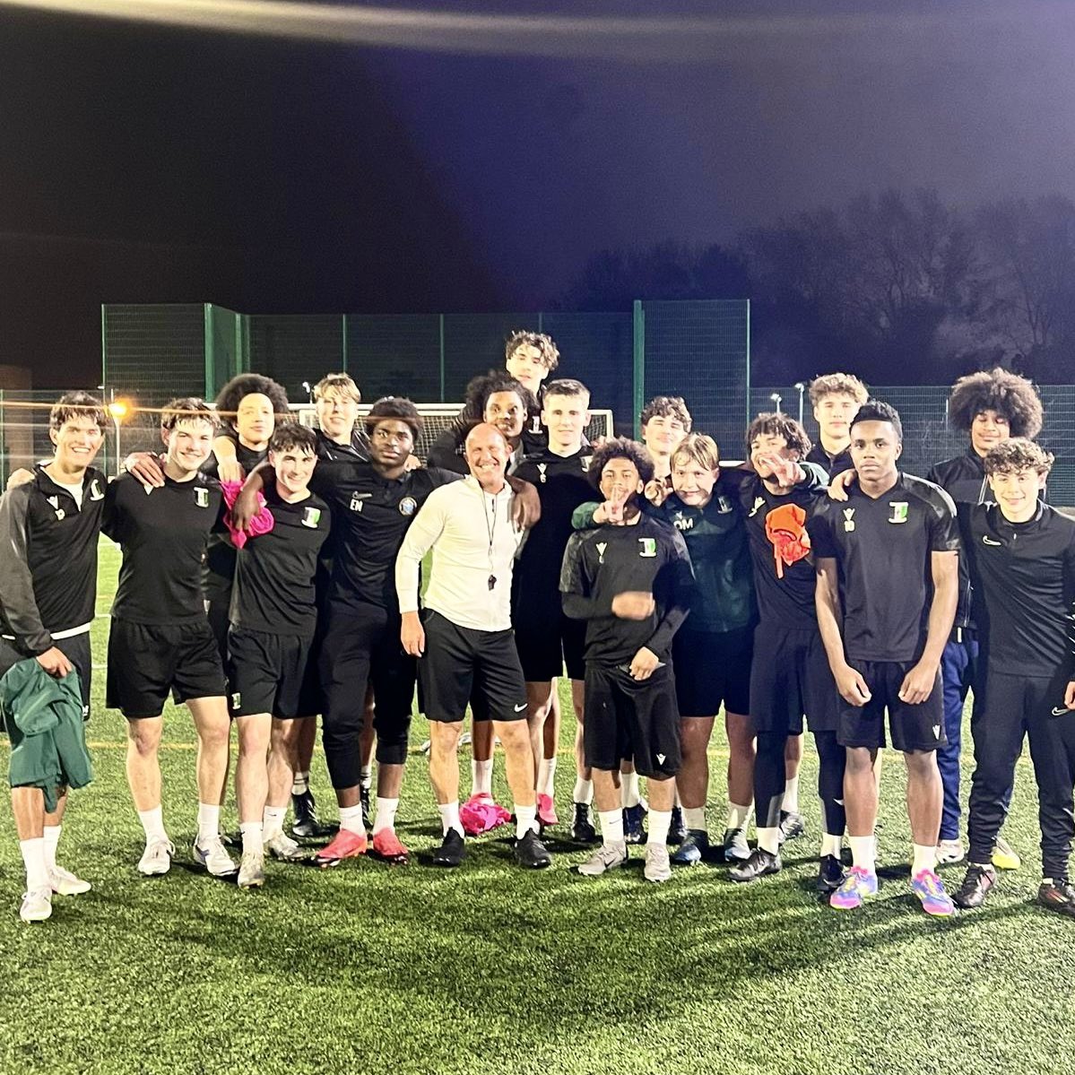 Cray Valley (PM) FC tweet media