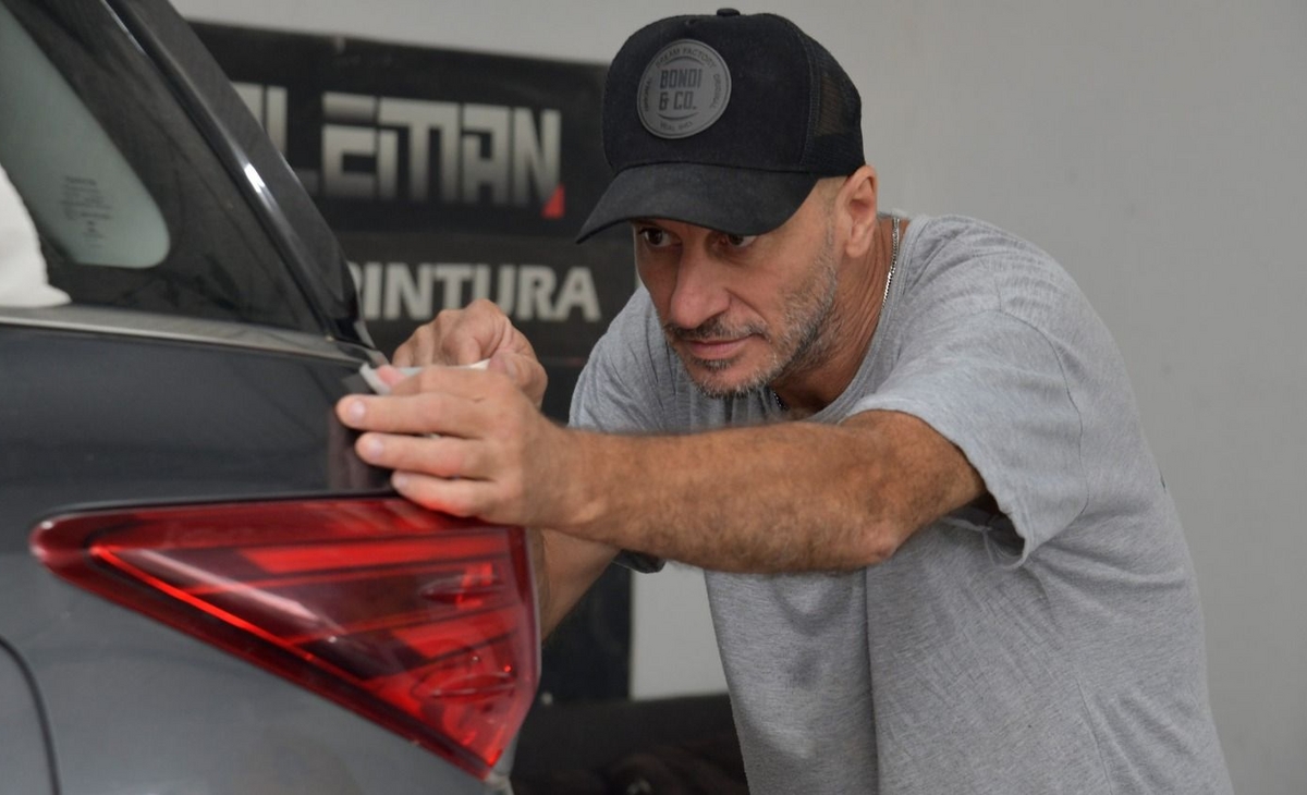 El restaurador del metal laarena.com.ar/emprendedores/…