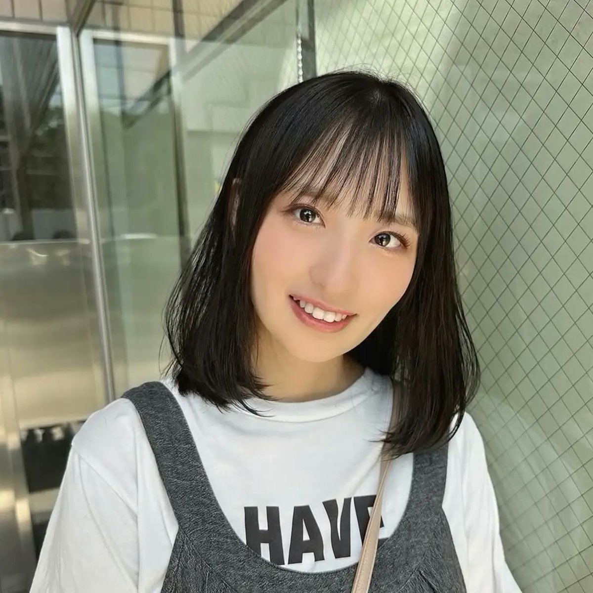 井口眞緒(けやき坂46) HUSTLE PRESS 直筆サイン入りチェキ 井口眞緒 (@iguchi.mao) • Instagram photos and videos