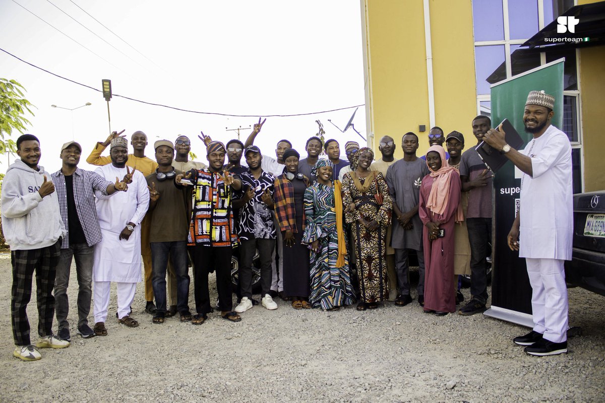 Japhet†™ tweet media