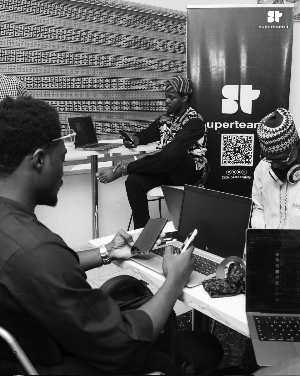 Japhet†™ tweet media