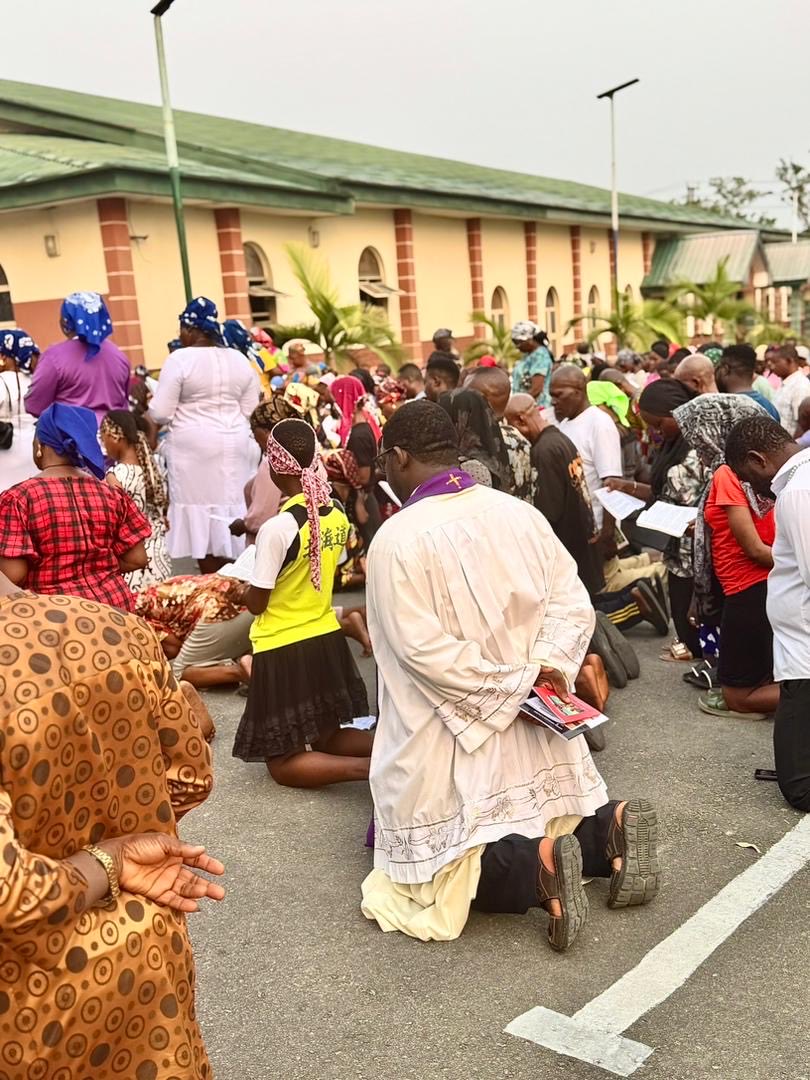 The way of the Cross is the way of Salvation.  #frbekomson