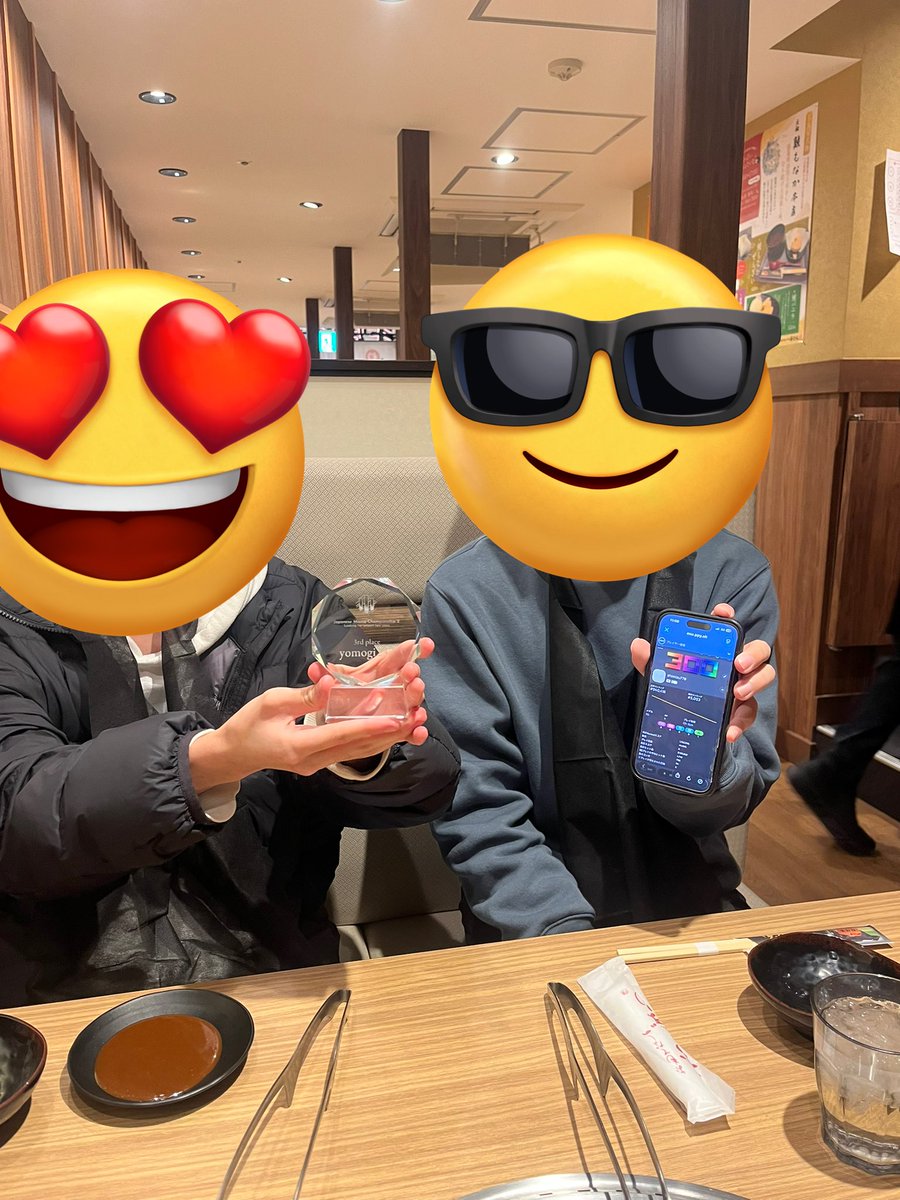 まきせ tweet media