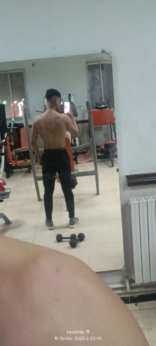 clipsnap283's tweet photo. Hunk Algerian Guy - Aymen Diab
Dm me ill the Snap Accnt
#algerian  #algeria
#hunk #alter #twink #alterbagets https://t.co/ivXf4sTz0p
