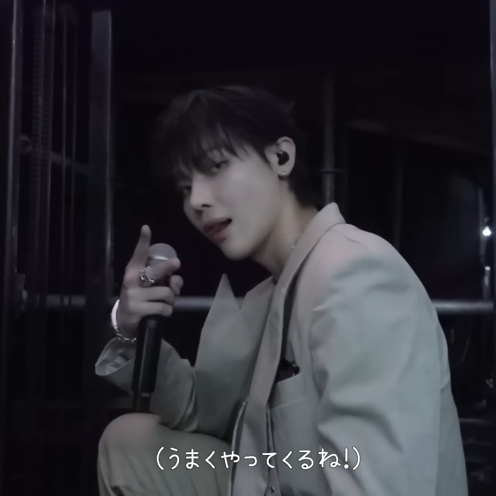 긴장햇어도 이렇게태어낫다는듯이 브이해주는남자