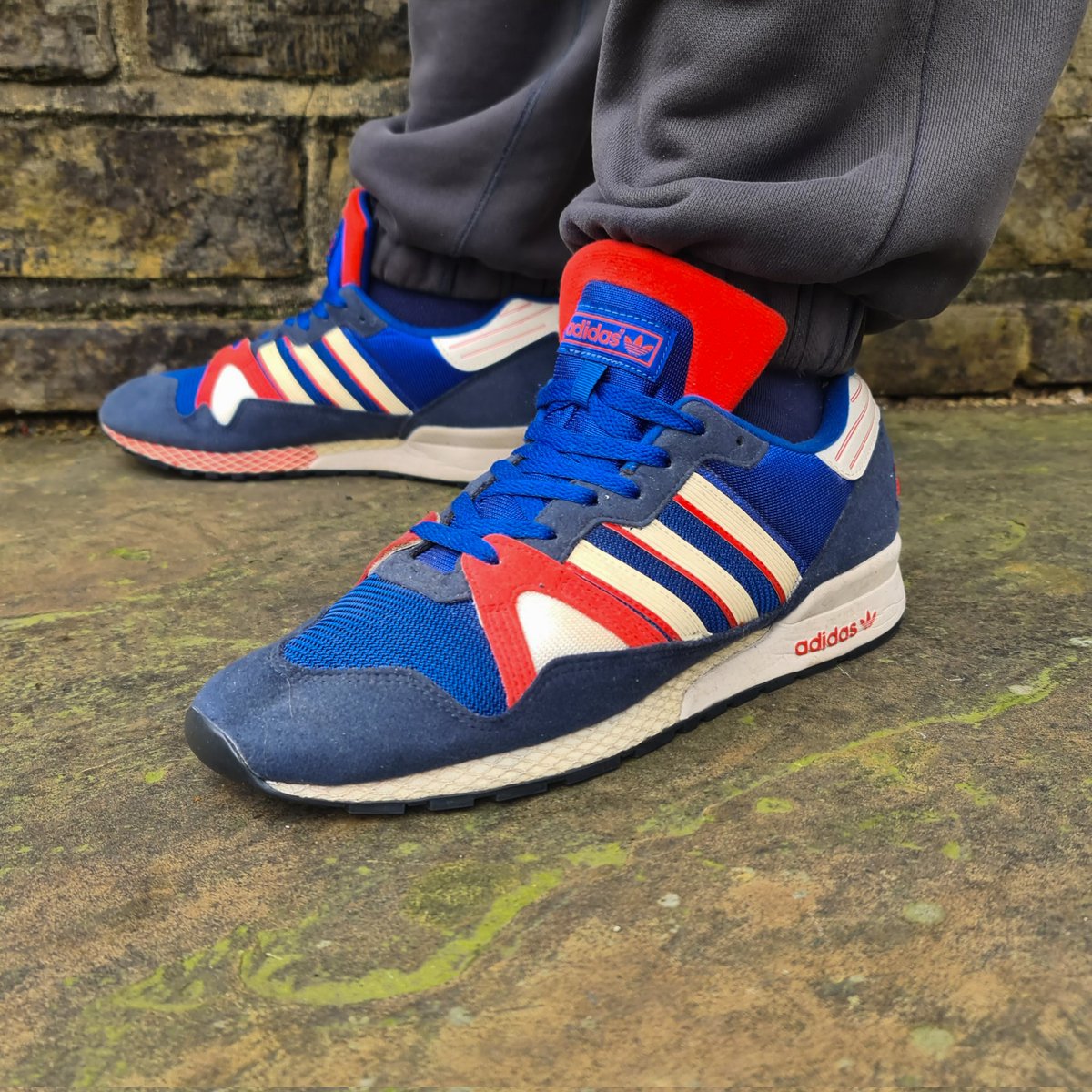 adiFamily tweet media