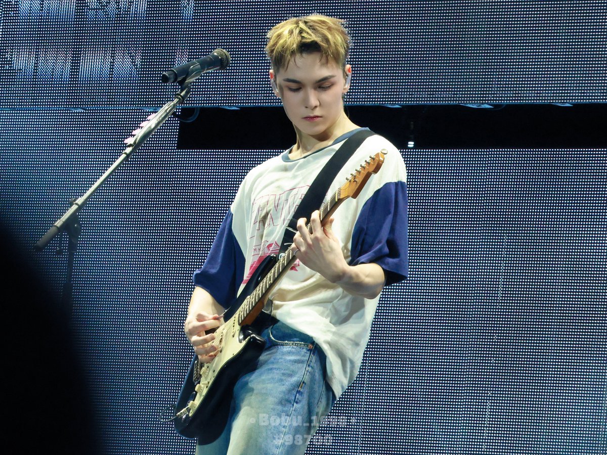 BoBu_1998 tweet media