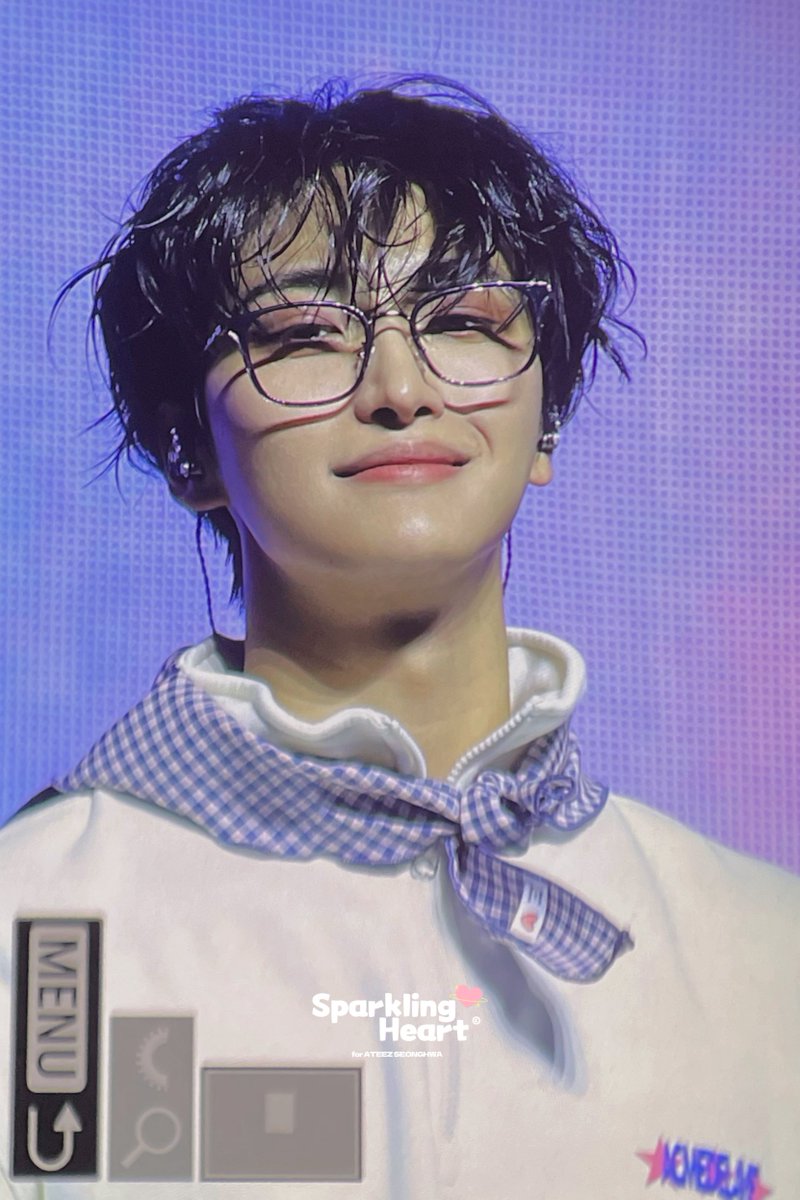 260306

고생마나떵🫳🏻🫳🏻

#에이티즈 #ATEEZ #성화 #SEONGHWA