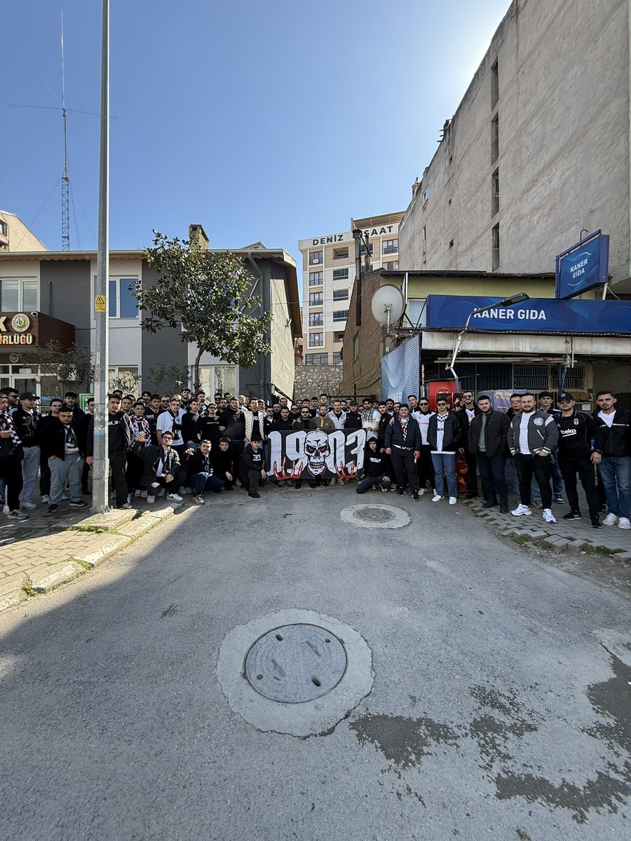 carsi_bursa's tweet photo. YOL HEDEFTEN ÖNEMLİ. 
#ÇB https://t.co/vcn2DuTlcB