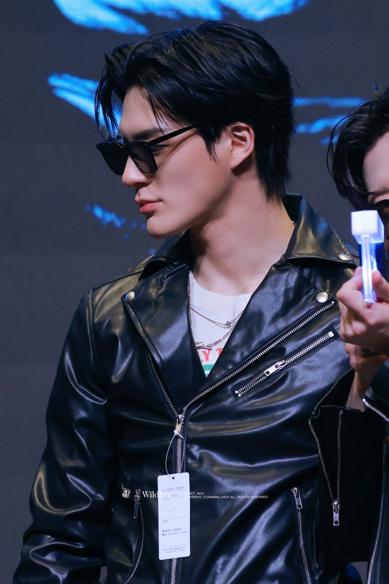 𝐖𝐢𝐥𝐝𝐟𝐢𝐫𝐞. tweet media