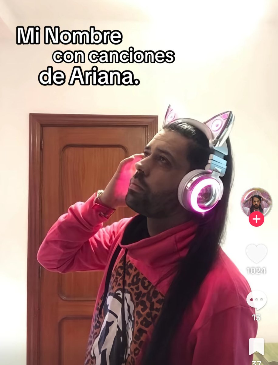 Qué raro está cybernene
