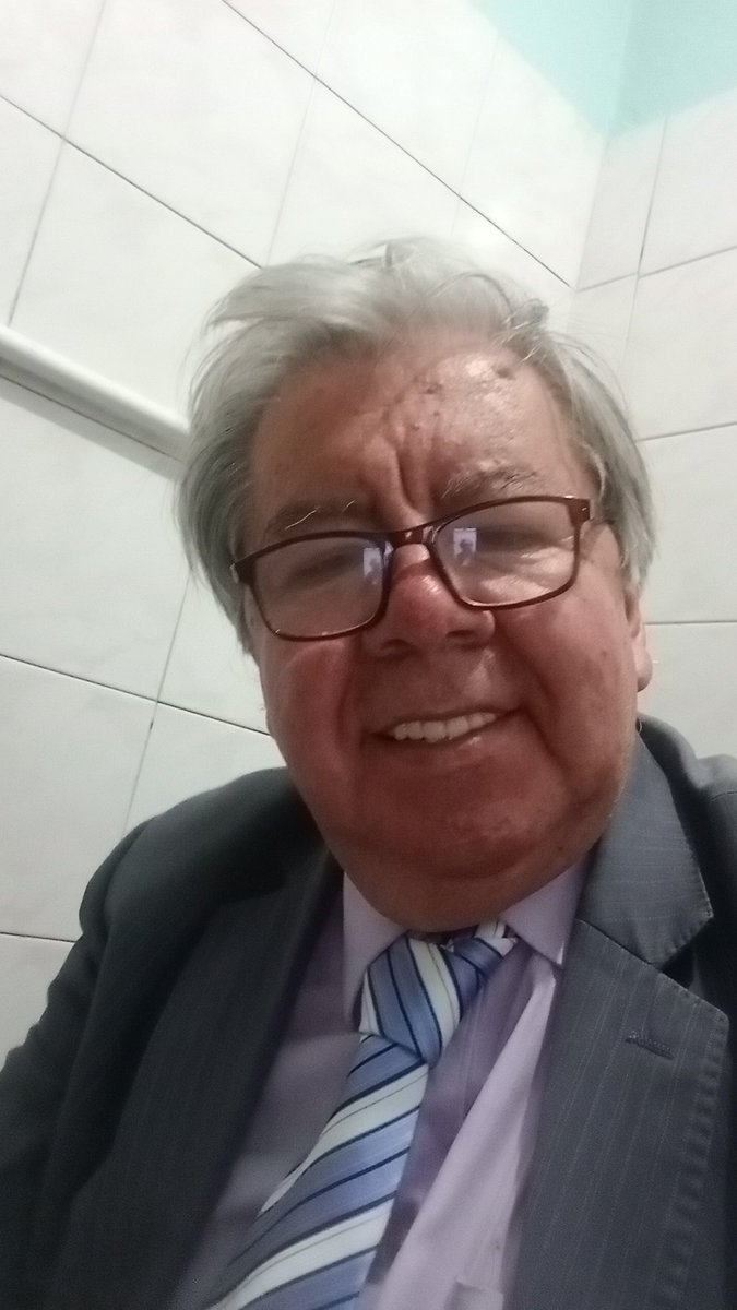 ElTunjoRincon's tweet photo. Atención!!? ALERTA... FUE DETENIDO, RODOLFO RINCÓN SOSA EL TUNJO, por el equipo de la MALDAD, POR Traer en sus tropas, el ESPÍRITU DE LA PAZ. EL TUNJO CANDIDATO A LA PRESIDENCIA DE LA REPÚBLICA DE COLOMBIA 26-30 PARTIDO NUEVO. 
. https://t.co/g6IIWyYdfa