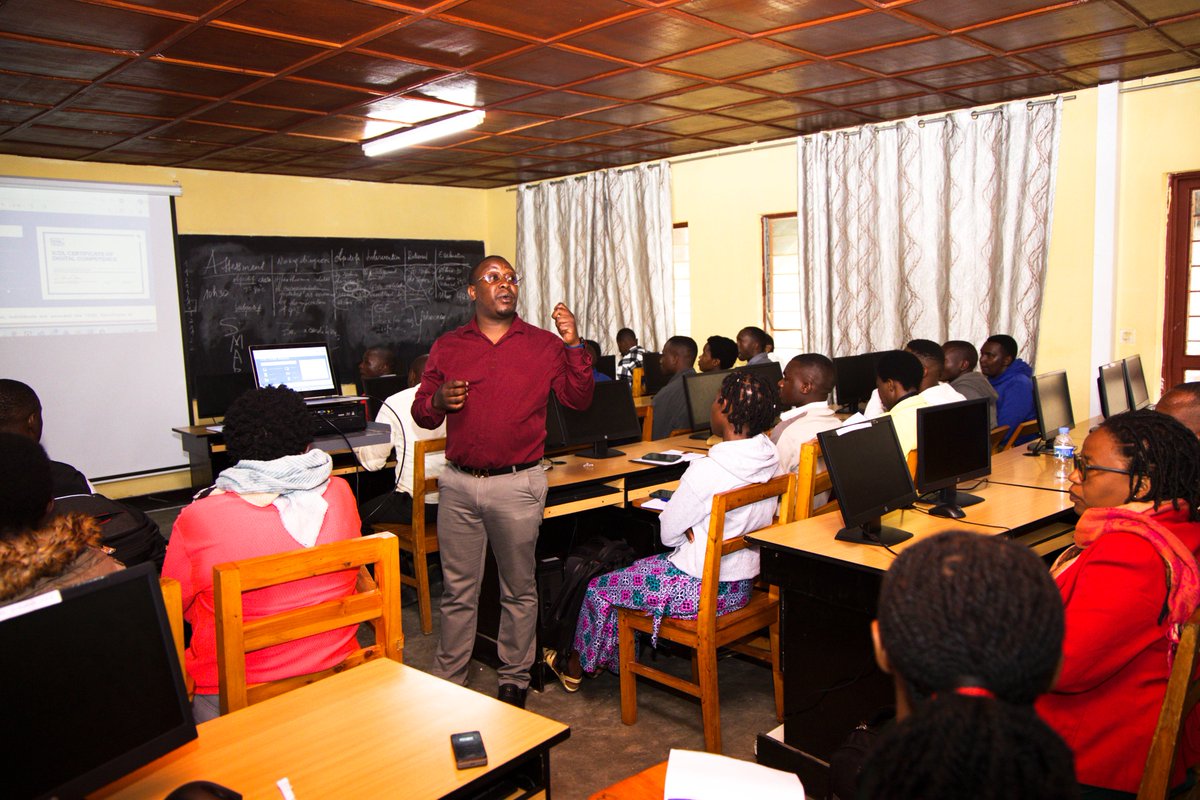 ICKKabgayi's tweet photo. Today, we welcomed our new March Intake 2026 Weekend section students as they began their university journey. We wish you success, growth, and a bright future as you embark on this exciting academic journey at ICK.
The Day Section classes will begin on Monday, March 9, 2026. https://t.co/ZOY5M1sEKS