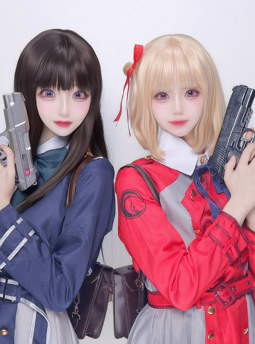 tenochama000's tweet photo. リコリコ併せぷり💙❤️
 #アコスタイオンモール白山 https://t.co/bBVm8skVt0