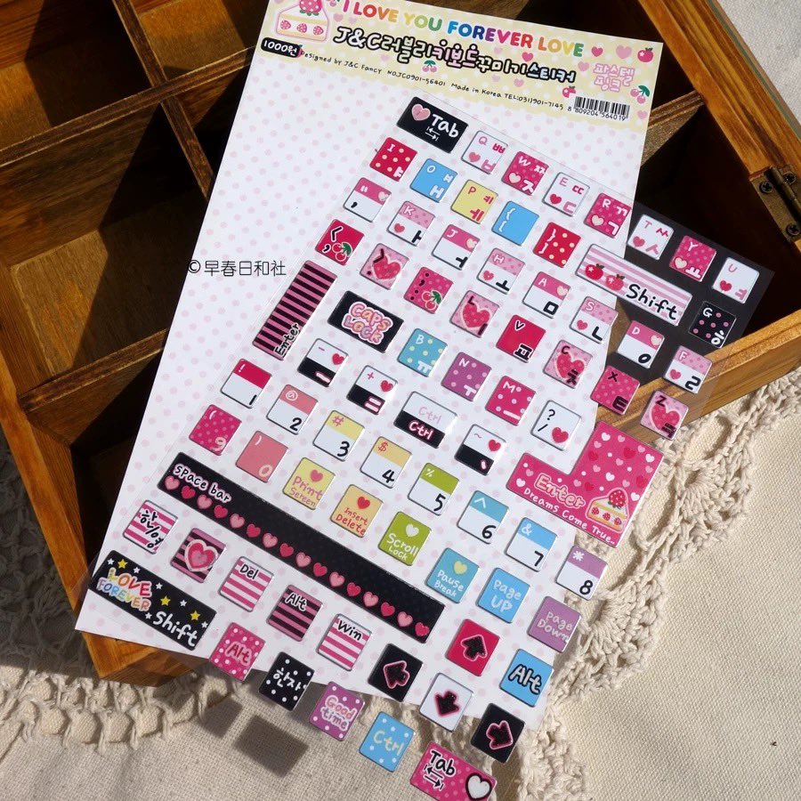 Fai OPEN PO VARIOUS 12 RAK BADGE, ITABAG 🫶🏻🔥 tweet media