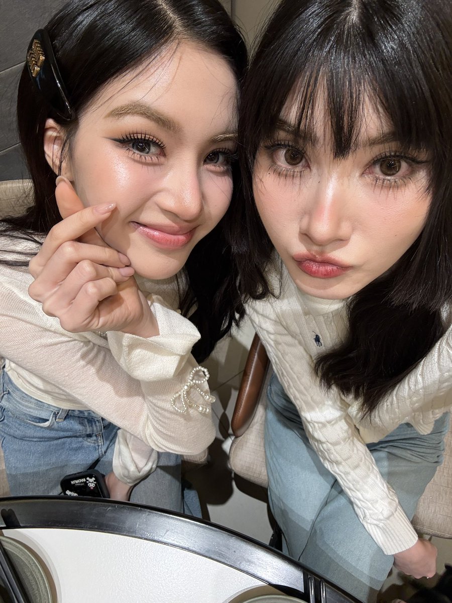 ขอขอบคุณแฟนคลับมากๆเลยนะคะที่รักและให้การสนับสนุนพวกเราตลอด ต้อนรับเราแบบอบอุ่นเหมือนเคย เหมือนได้กลับบ้านอีกครั้ง รักนะคะ หวังว่าวันนี้ทุกคนจะมีความสุขมากๆนะคะ  และขอขอบคุณพี่ใหม่พี่เต๋อ ทีมงานบ้าน mine <a href="/minemediap/">Mine Media Production</a> ทีมงานTHHEADLINE <a href="/thheadline/">THHeadline (中泰头条)</a> ทีมช่างหน้าผม