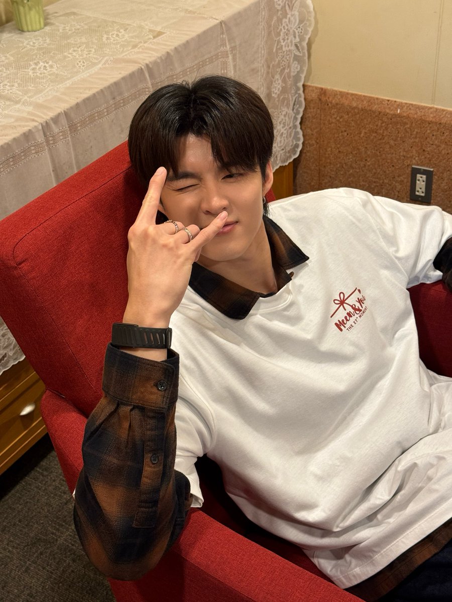 Mchoice Official tweet media