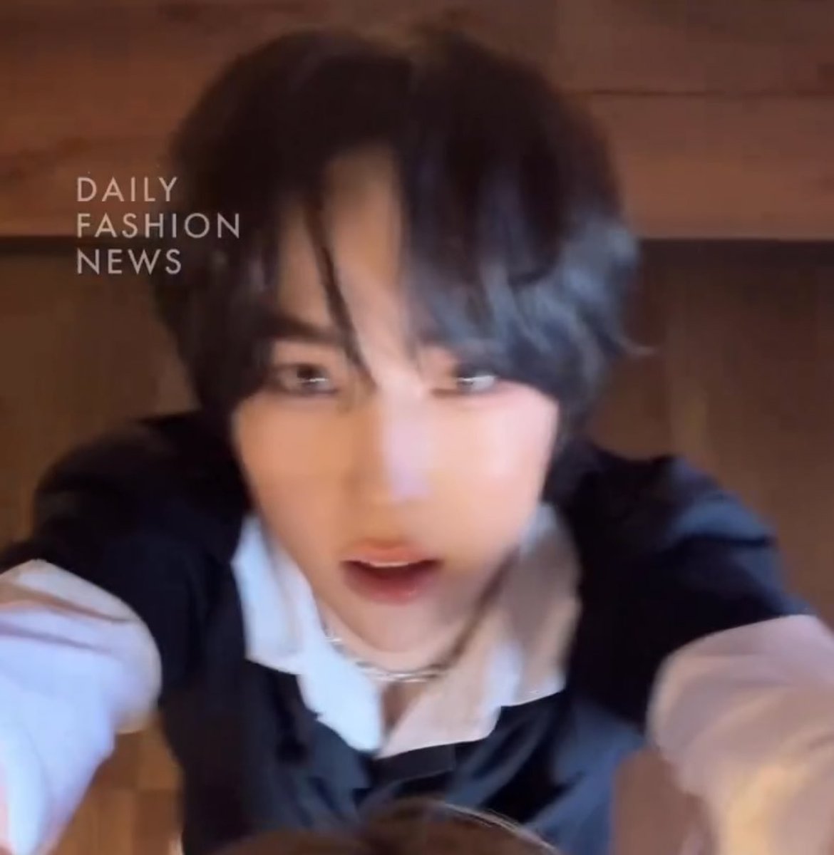 ᶜʳᵒᵖ tweet media