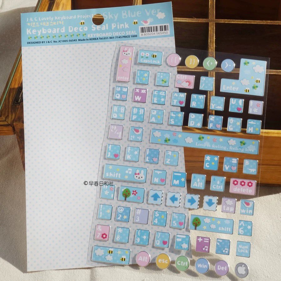 Fai OPEN PO VARIOUS 12 RAK BADGE, ITABAG 🫶🏻🔥 tweet media