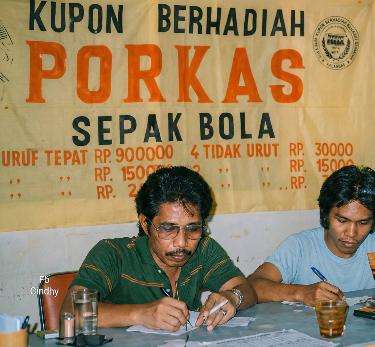 ᮙᮂᮜᮤᮙ ᮅᮒᮛᮤ tweet media