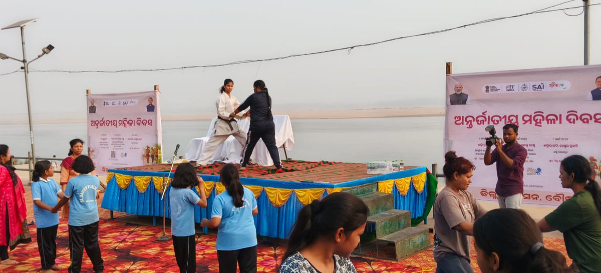 Collector Boudh tweet media