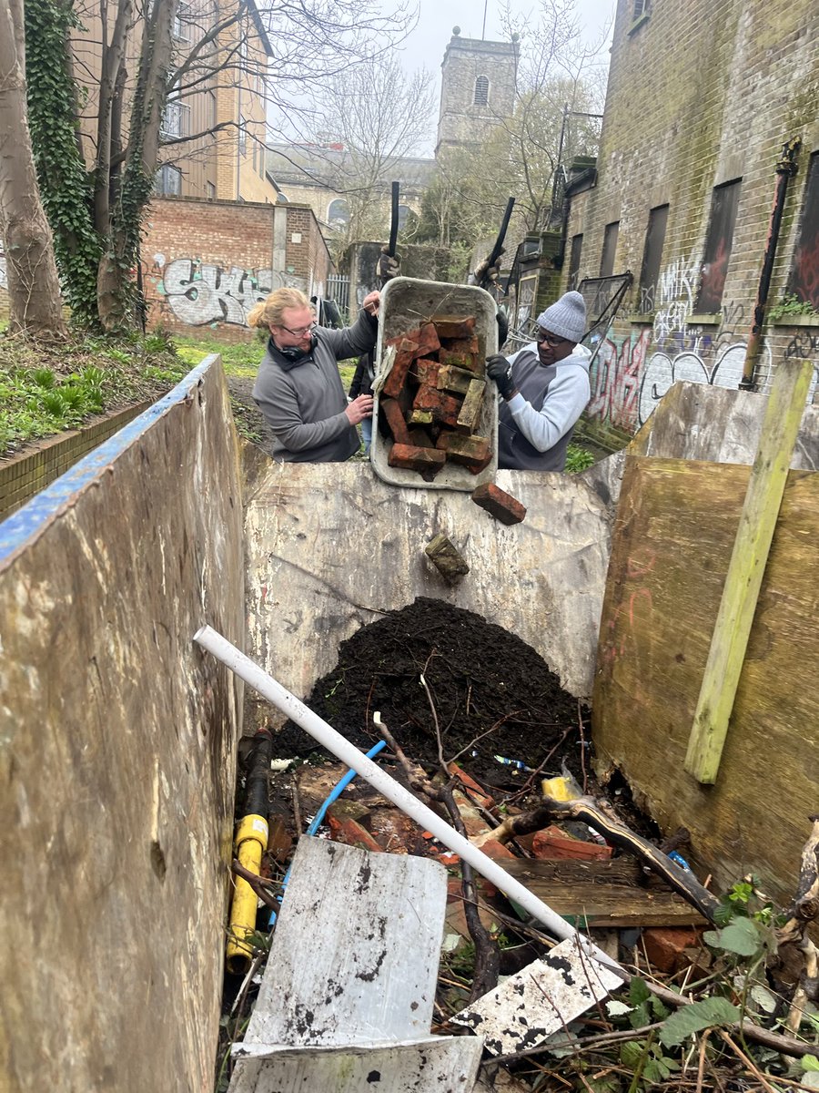 Ladywell Live tweet media